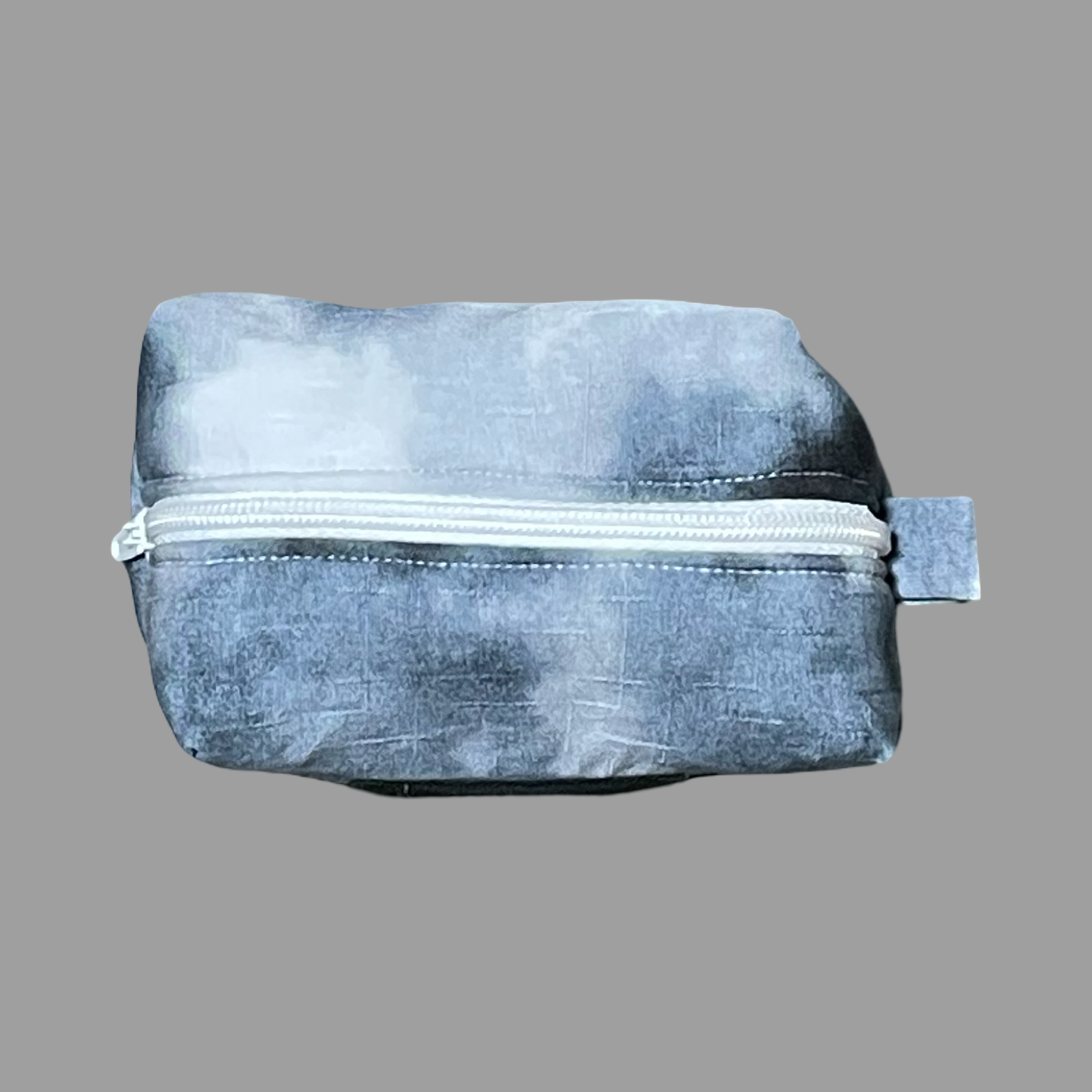 Tiny Dopp Bag Sky ( White Lining )