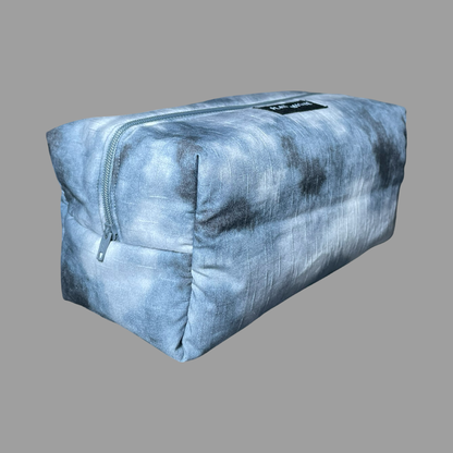 Dopp Bag Sky ( Grey Lining )