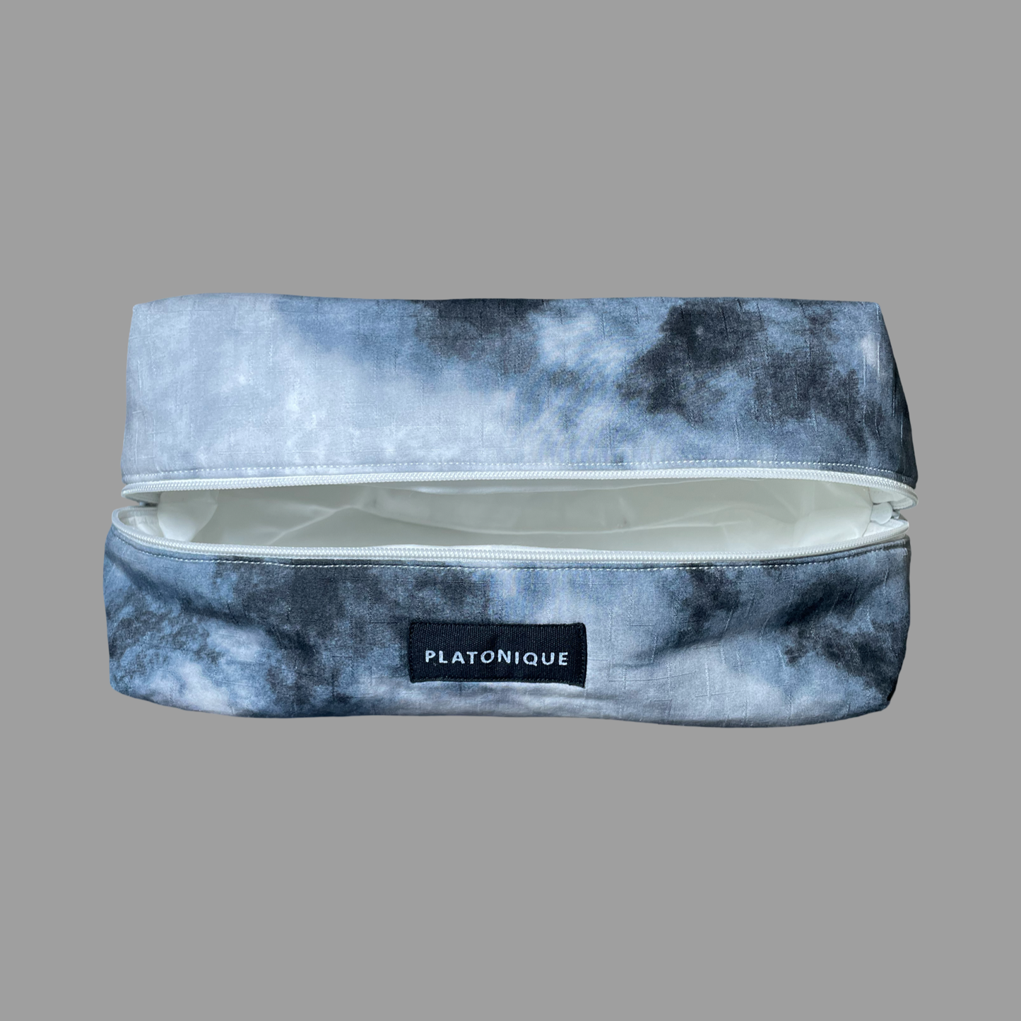 Dopp Bag Sky ( White Lining )